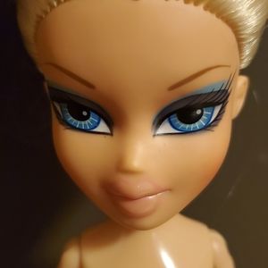 bratz needs TLC